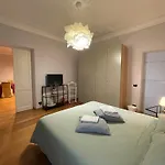 Paradise Rooms - Brignole Station